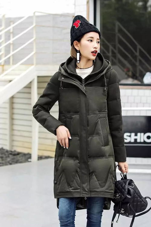 羽絨服特價(jià)199元起,羊剪絨1000元2件 白沙女 千款服飾,百萬庫存回饋新老顧客